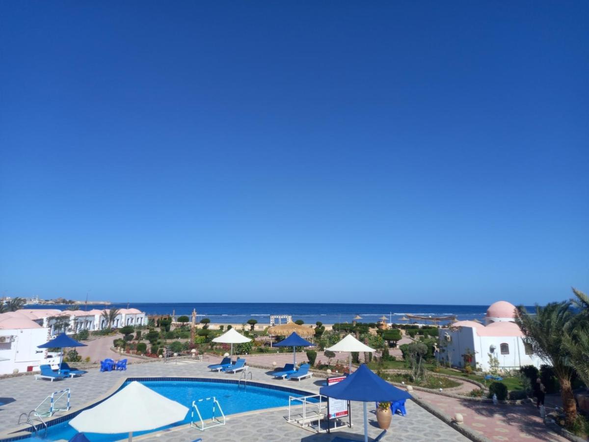 Dolphin Continental Hotel El Qoseir ภายนอก รูปภาพ