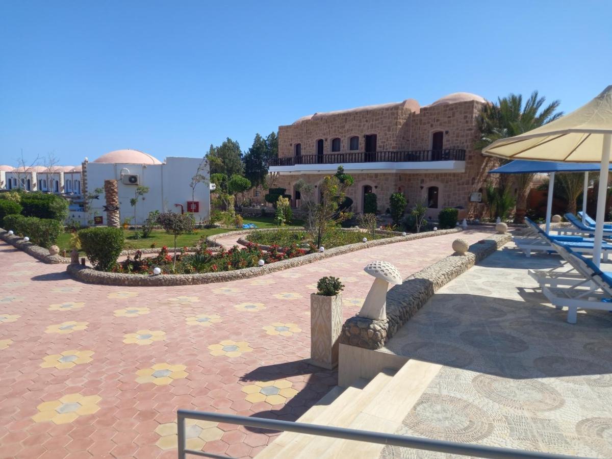 Dolphin Continental Hotel El Qoseir ภายนอก รูปภาพ
