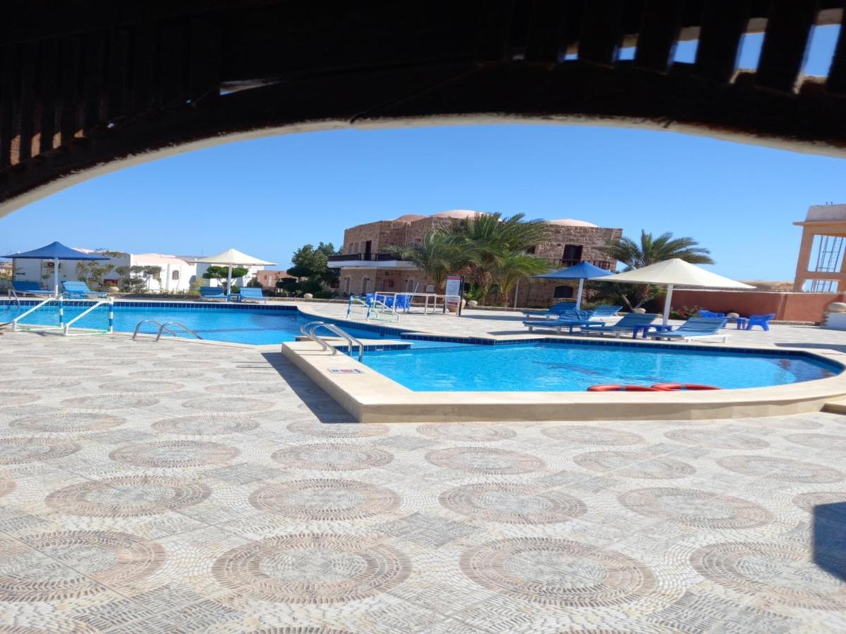 Dolphin Continental Hotel El Qoseir ภายนอก รูปภาพ