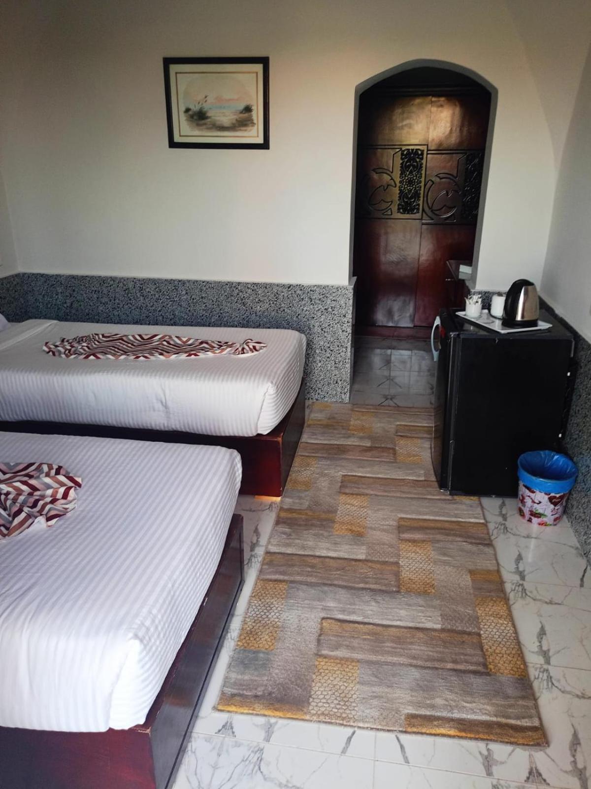 Dolphin Continental Hotel El Qoseir ภายนอก รูปภาพ